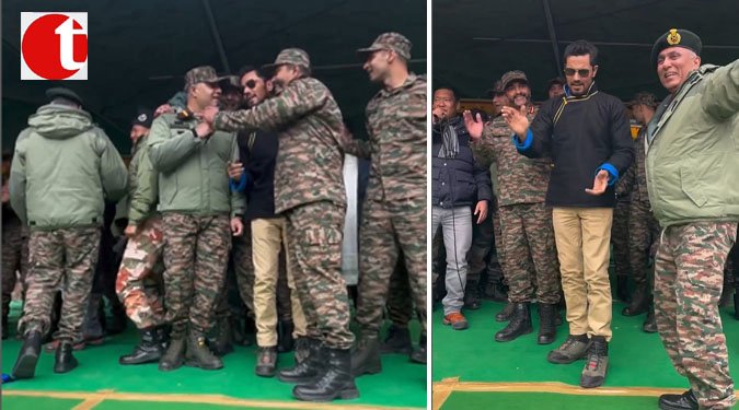 Randeep Hooda dances with Indian soldiers on Gandhi Jayanti