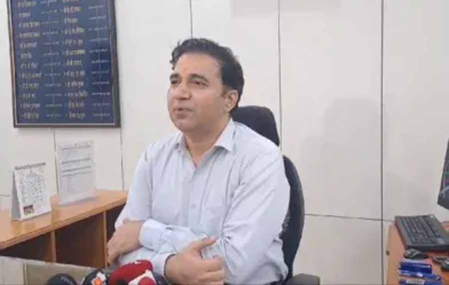 राष्ट्रीय खाद्य सुरक्षा योजना के 44 अपात्र लाभार्थियों को नोटिस जारी, जिला कलक्टर डॉ. जितेन्द्र