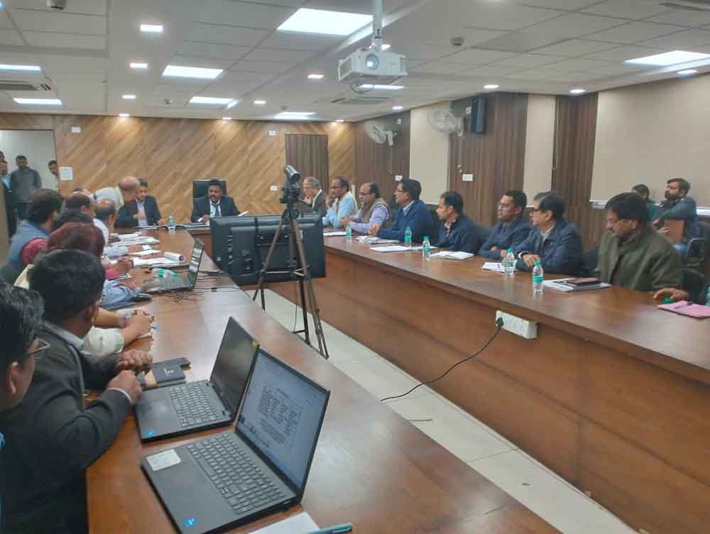 अर्बन डेवलपमेंट कम्पनी की योजनाओं की प्रबंध संचालक ने की समीक्षा, प्रदेश में 8 सीवरेज योजनाओं क