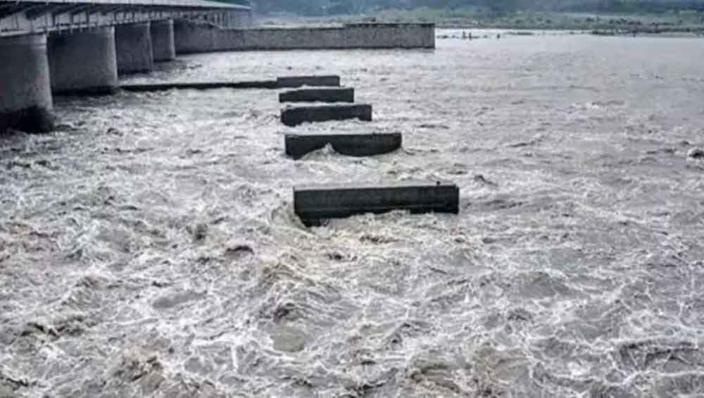 केंद्र सरकार ने दिल्ली में यमुना नदी की सफाई करने के लिए एक 'यमुना मास्टर प्लान' किया तैयार, PM