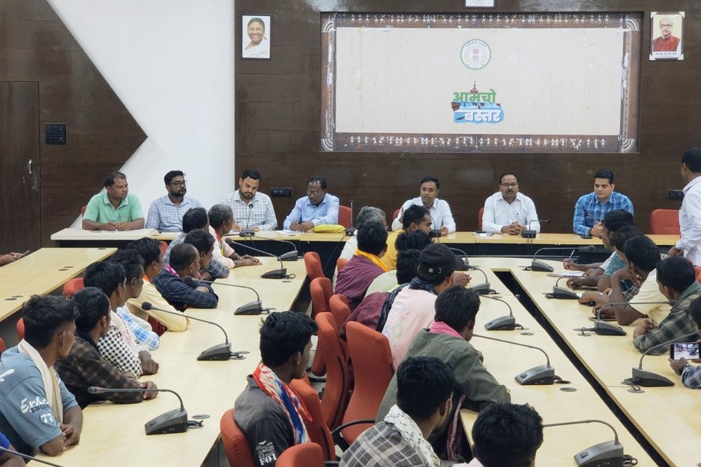 CM साय की पहल पर जोरा नाला कंट्रोल स्ट्रक्चर में जल प्रवाह को नियंत्रित कर इंद्रावती नदी की मुख
