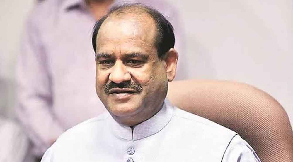 75 साल के इतिहास में महिलाओं की उपलब्धियां सराहनीय : ओम बिरला