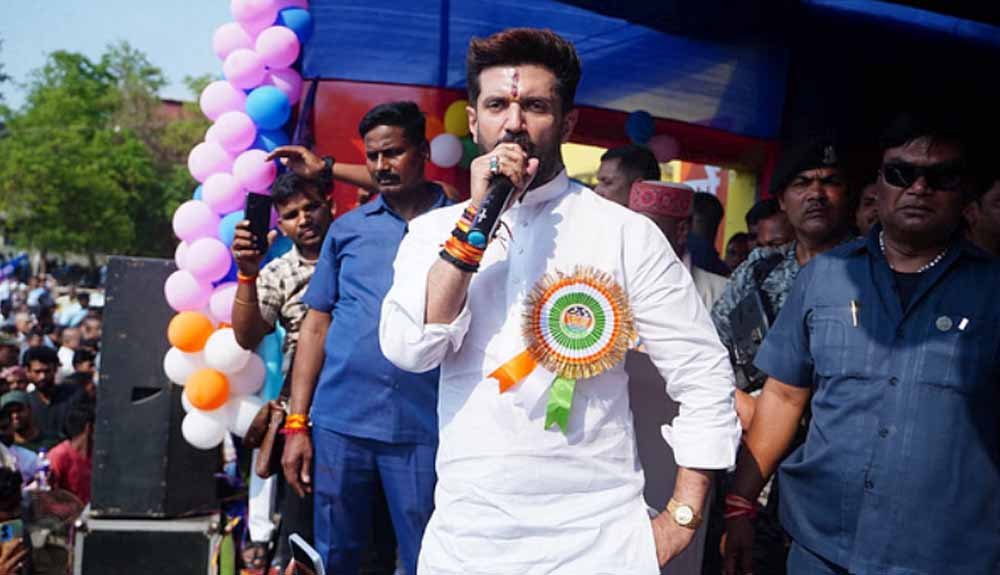 चिराग पासवान का तेजस्वी यादव पर पटलवार, बोले- जंगलराज का भी क्राइम बुलेटिन करें जारी