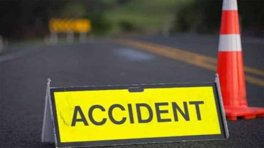 बिहार में दर्दनाक सड़क हादसा, बाइक-स्कॉर्पियो की हुई भीषण भिड़ंत, हादसे में बाइक सवार चार युवको
