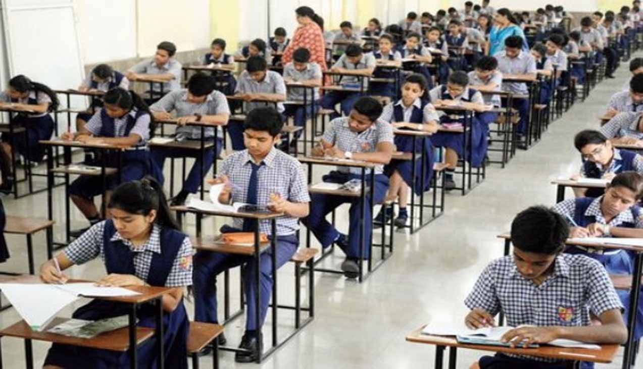 अम्बिकापुर : आकांक्षी विकासखंड लखनपुर में परीक्षा पर्व 7.0 का सफल आयोजन, शिक्षक एवं अभिभावक रहे