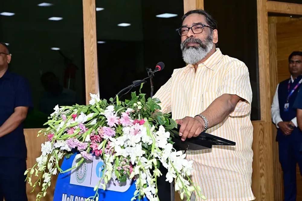 एसबीआई में सैलरी अकाउंट वाले झारखंड के सरकारी कर्मियों को मिलेगा एक करोड़ का दुर्घटना बीमा