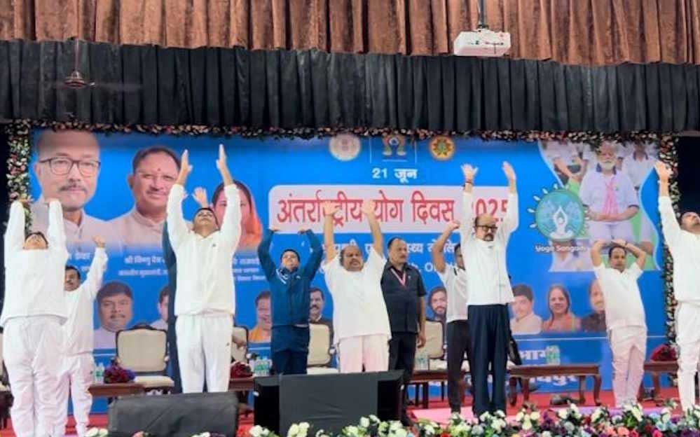 योग दिवस पर लोगों में दिखा गजब उत्साह, छत्तीसगढ़ के हर जिले में सुबह से योग को लेकर कार्यक्रम ह