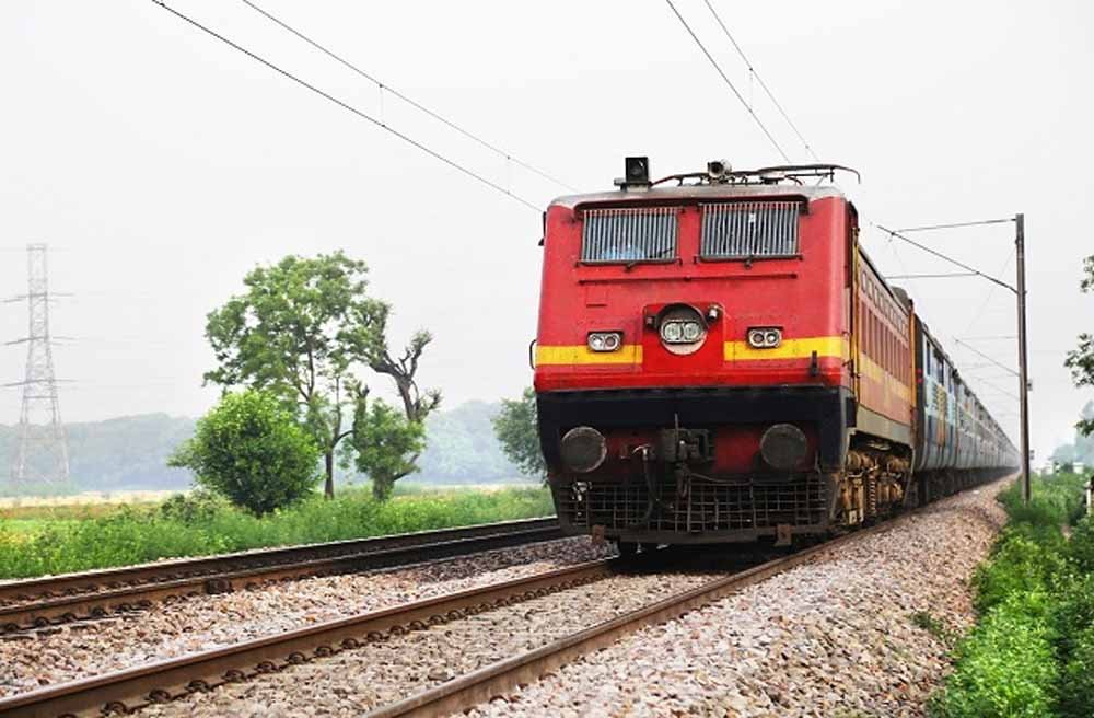 गुरुग्राम से सालासर और खाटू श्याम तक शुरू हुई ट्रेन, रेलवे ने हरियाणा के यात्रियों को दिया बड़ा