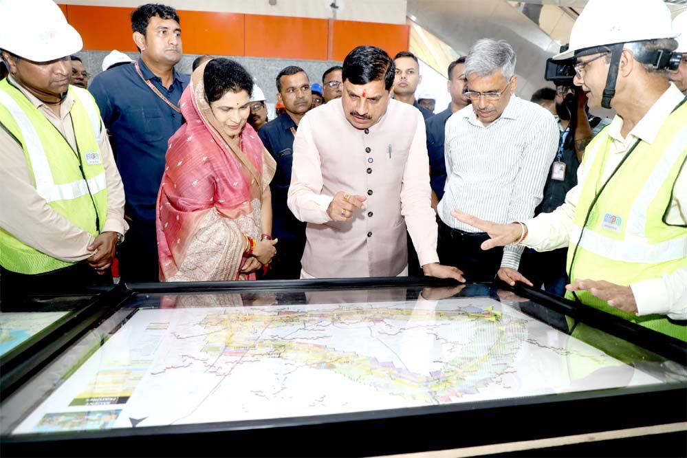 मेट्रो ट्रेन में यात्रियों के लिए होंगी सभी आधुनिक सुविधाएं: मुख्यमंत्री डॉ. यादव