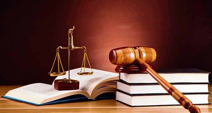 दिल्ली: एलजी के आदेश का विरोध, वकीलों ने की हड़ताल, अदालतों में नहीं होगी सुनवाई