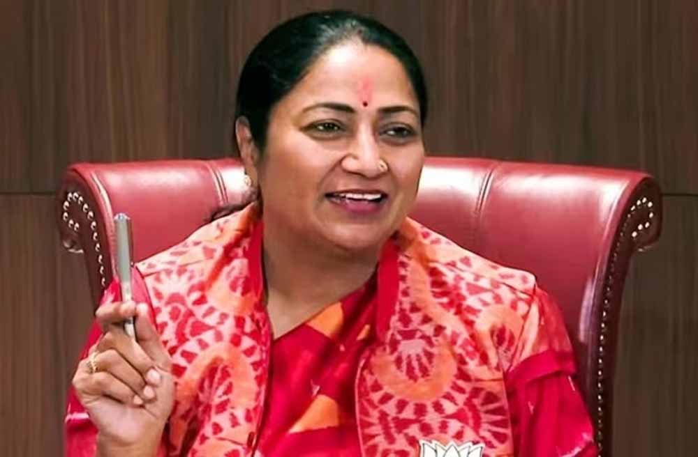 रेखा गुप्ता के कार्यक्रम में घुसकर नारेबाजी, हमले के बाद बढ़ी सुरक्षा