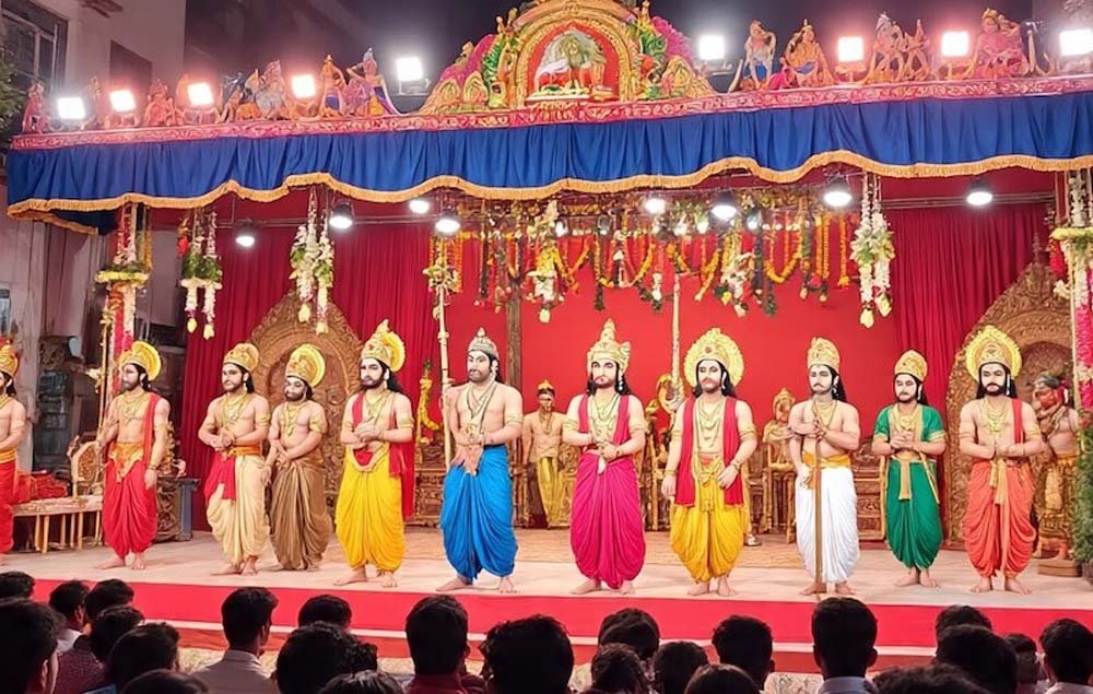 कल से दिल्ली में शुरू हो रही रामलीला, जानें वो स्पॉट्स जहाँ पूरा परिवार मना सकता है मज़ा