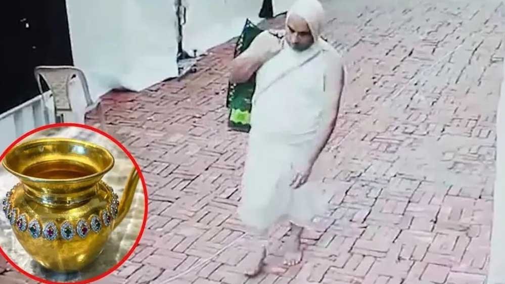 क्राइम ब्रांच की बड़ी सफलता: लाल किला से चोरी कलश हापुड़ में मिला, आरोपी पकड़ा गया