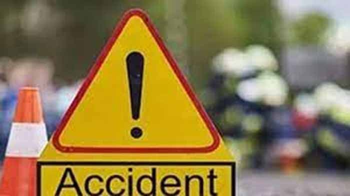 पंजाब जाते वक्त सड़क हादसे में कोल व्यापारी अमन बाजवा और मां की जान गई