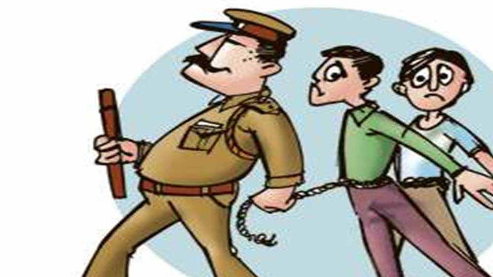 ड्रग रैकेट पर दिल्ली पुलिस की बड़ी कार्रवाई, 12 करोड़ की हेरोइन के साथ 5 दबोचे गए