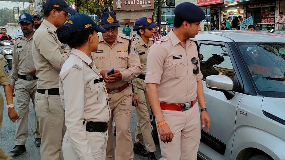 6 नवंबर से बदलेंगे इंदौर के चेकिंग पॉइंट, पुलिस एक्शन में पेश करेगी बॉडी कैमरा और POS मशीन