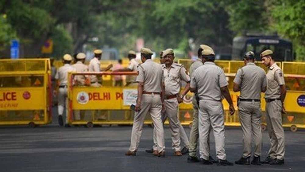 ISIS मॉड्यूल के बाद दिल्ली पुलिस की एक और बड़ी कामयाबी, पाकिस्तान के लिए जासूसी कर रहा युवक गिर
