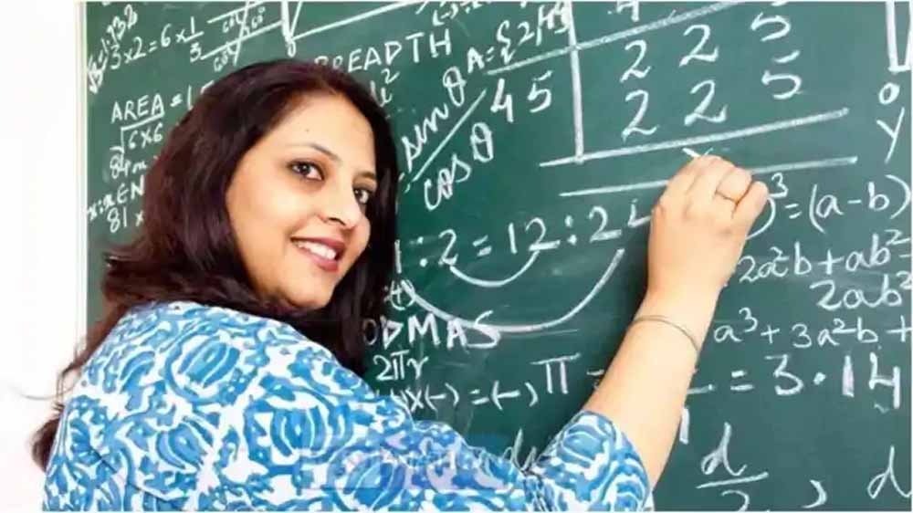 दिल्ली सरकार निकालेगी शिक्षकों के 5000+ पद, जानें कब से भर सकते हैं फॉर्म