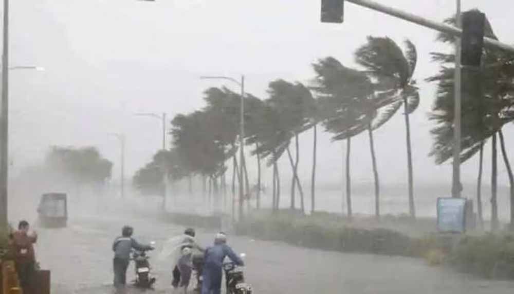 चक्रवाती तूफान की चेतावनी जारी, इन राज्यों में मौसम होगा बेहद खराब