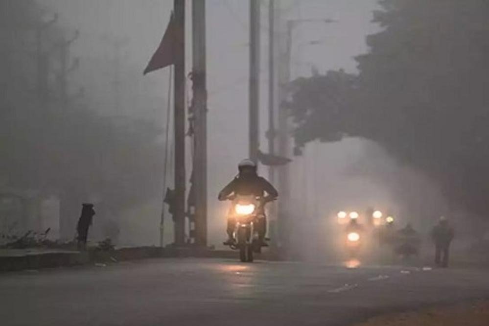 MP में फिर सर्दी की दस्तक, बादलों से रात का तापमान बढ़ा, दिन में ठंडक बनी रहेगी