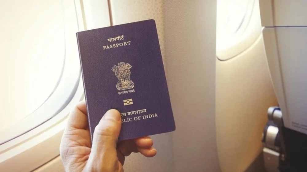 e-पासपोर्ट का विस्तार: 80 लाख जारी, पुराने पासपोर्ट पर क्या असर?