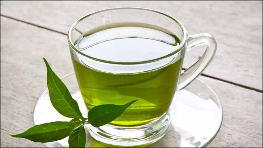 हेल्दी समझकर रोज पीते हैं ग्रीन टी? ये 7 साइड इफेक्ट्स कर सकते हैं सेहत खराब