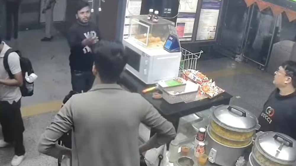 धमाके से कांपा लाल किला क्षेत्र, CCTV में कैद हुआ पूरा मंजर