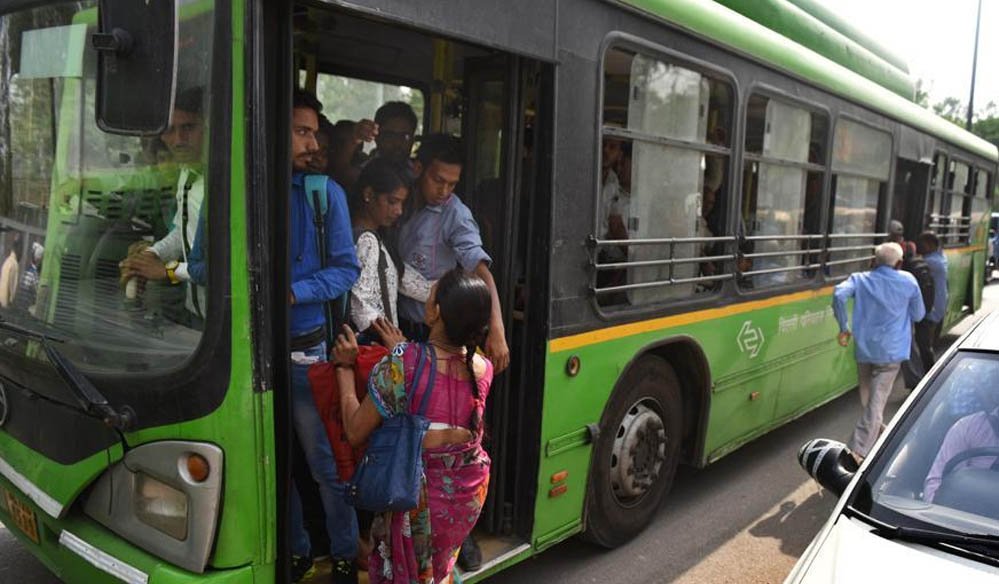 महिलाओं के लिए दिल्ली की मुफ्त बस सुविधा में बदलाव, नए साल में लागू हो सकता है नया सिस्टम