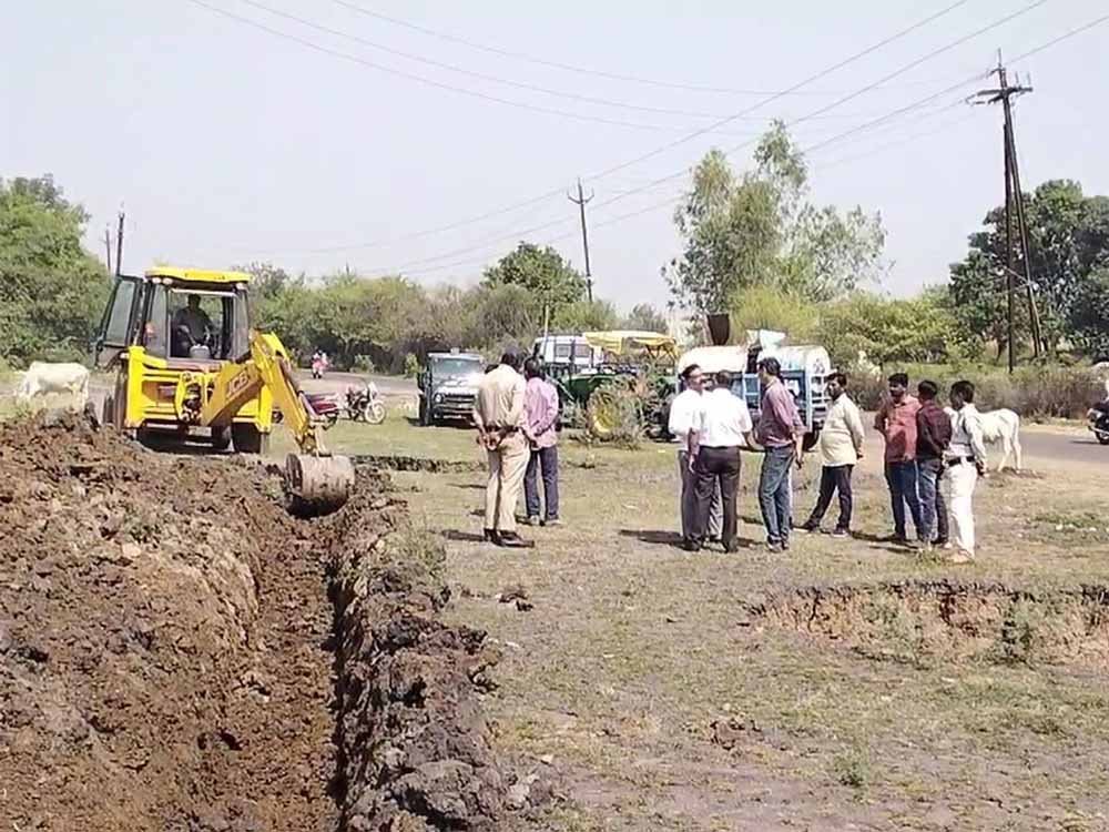 यीडा का बड़ा अभियान, 4.6 हेक्टेयर (46,000 वर्ग मीटर) भूमि पर से हटाया अवैध कब्जा