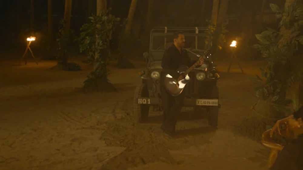 विंटेज कारों का शौक और देशभक्ति का रंग: ‘बैटल ऑफ गलवान’ में सलमान खान की असली जीप, ‘मैं हूं’ मे