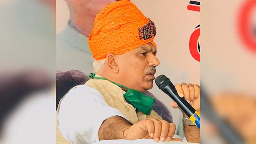 ब्रज के दंगल में पहलवानों के दांव और मंत्रियों के बीच दिखा अपनापन सोशल मीडिया पर हुआ वायरल