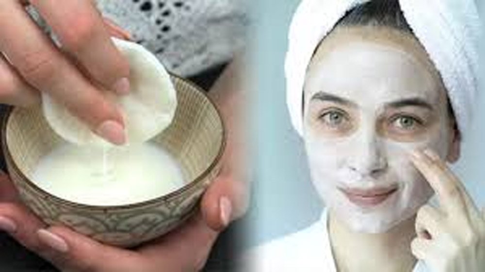 किचन की ये 5 चीजें दिलाएंगी पार्लर जैसा निखार, भूल जाएंगे महंगी क्रीम