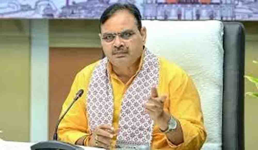 जब हेल्पलाइन की दूसरी तरफ से गूंजी मुख्यमंत्री की आवाज, सीएम के निर्देश पर मिनटों में हुआ जनसमस