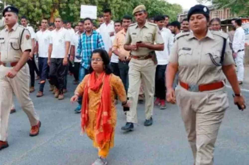 खंडपीठ का बड़ा फैसला: आरती डोगरा के खिलाफ जांच कार्यवाही स्थगित