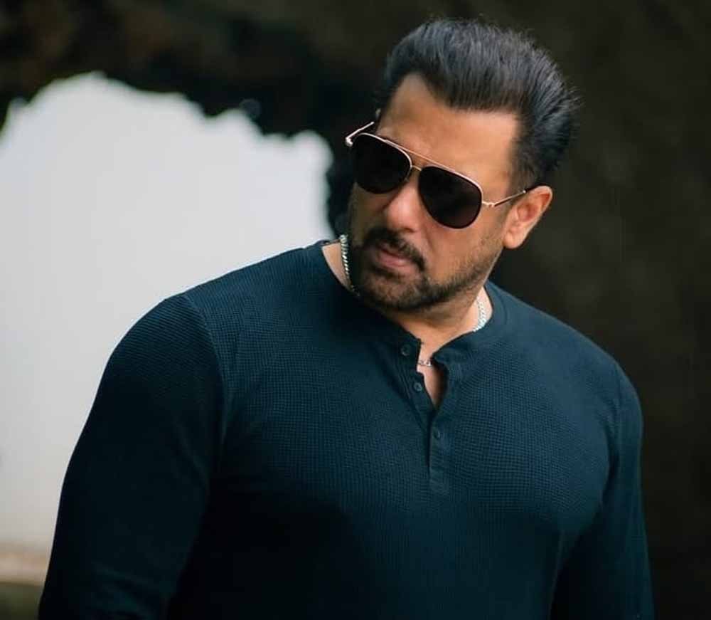 सलमान खान ने की ‘ईद 2027’ रिलीज डेट की घोषणा, नई एक्शन-थ्रिलर फिल्म का ऐलान