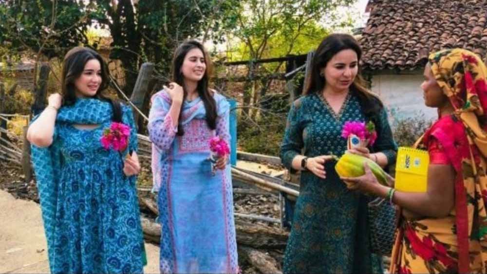 बिलासपुर में खास मुलाकात: तेंदुलकर परिवार ने गांव पहुंचकर जानी लोगों की समस्याएं