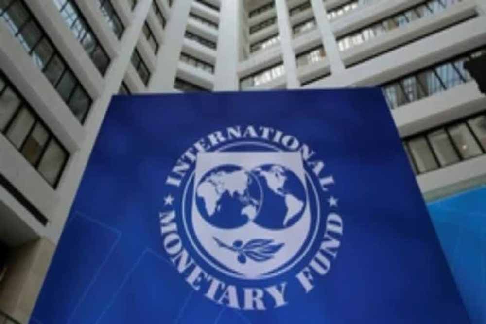 वैश्विक संकट के बीच चमका भारत! IMF ने बढ़ाया ग्रोथ अनुमान, मार्केट में पॉजिटिव संकेत