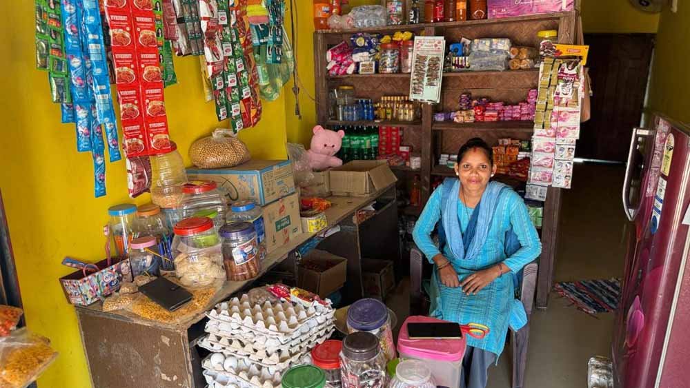 प्रतिमाह कमा रहीं 8 से 10 हजार रूपये