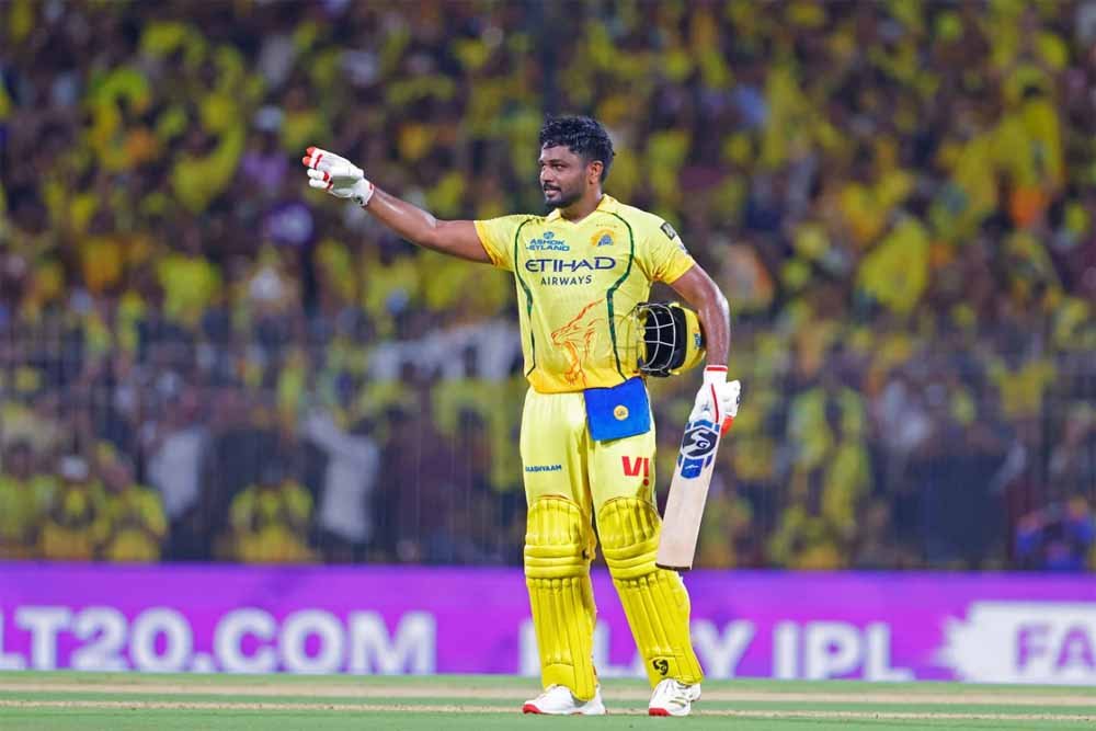 IPL 2026 में पहला शतक: संजू ने रचा इतिहास, चेन्नई ने दिल्ली को दिया 213 रनों का लक्ष्य