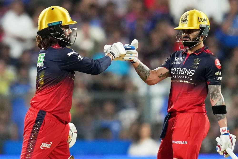 RCB का तूफान! MI के सामने 241 रन का टारगेट, क्या रोहित-हार्दिक दिखाएंगे दम?