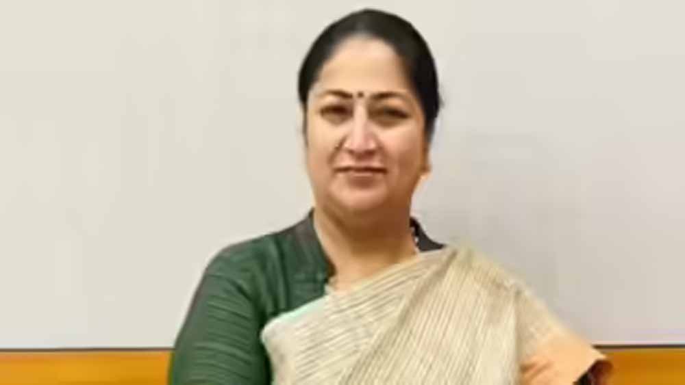 PM मोदी की अपील के बाद दिल्ली के विभागों में पेट्रोल-डीजल बचत और सस्टेनेबल डेवलपमेंट पर जोर