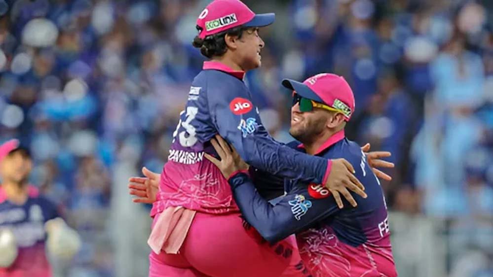 RR ने मारी बाजी, IPL प्लेऑफ से बाहर हुए पंजाब और KKR... बदल गई पूरी पिक्चर