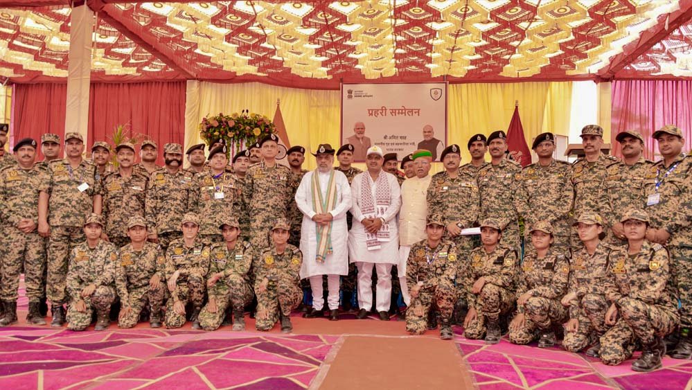 अमित शाह ने BSF को दिया नया मंत्र, बोले- सीमा से 50 किलोमीटर अंदर तक रखें कड़ी नजर