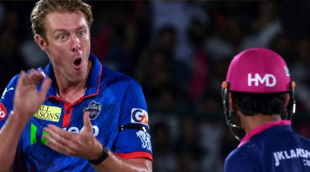 मैदान पर जैमीसन का गुस्सा पड़ा भारी: IPL एक्शन, फर्ग्यूसन बोले—“इतना भी नहीं…”