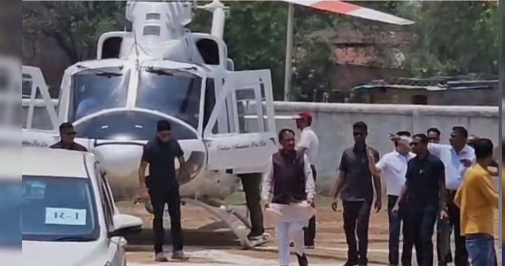 मुख्यमंत्री साय का हेलीकॉप्टर अचानक उतरा सरगुजा के सिलमा गांव में, खाट पर बैठकर किया संवाद
