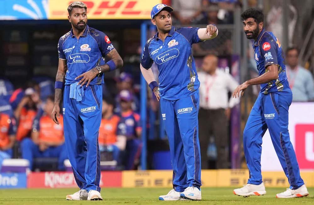 CSK से हार के बाद MI की प्लेऑफ में पहुंचने की राह कठिन, हार्दिक पंड्या ब्रिगेड का क्या होगा हाल