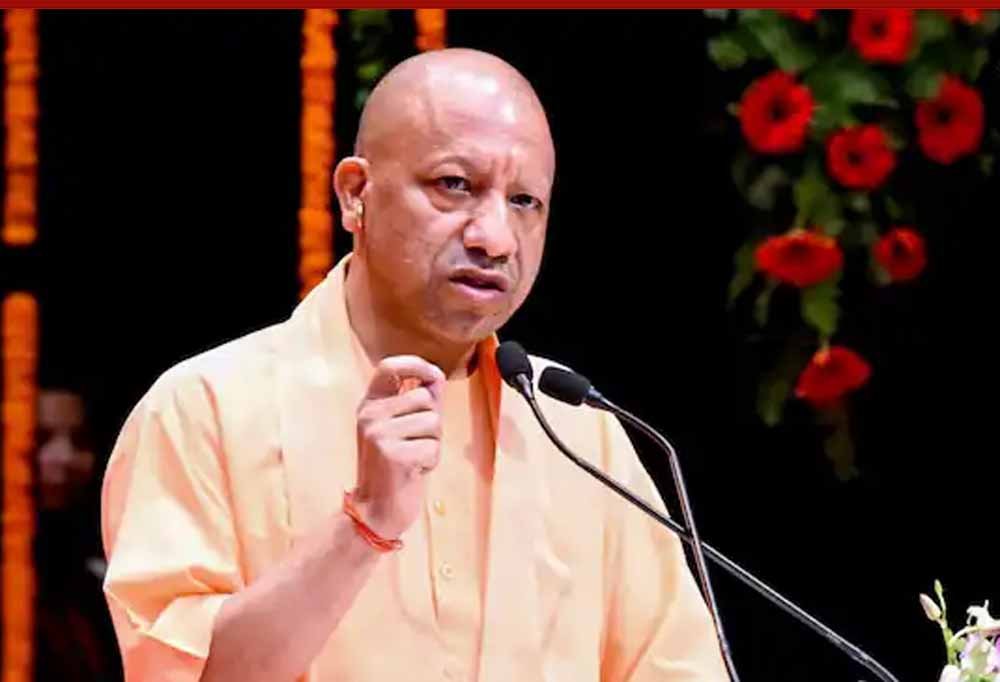 गीडा क्षेत्र और बरहुआं चौराहे पर महीनों से जमा कचरा हटाया गया, सीएम के संज्ञान के बाद तेज हुई क