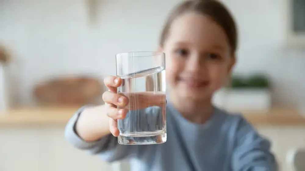 गर्मी में बच्चों को हाइड्रेटेड रखने के 5 आसान ड्रिंक्स