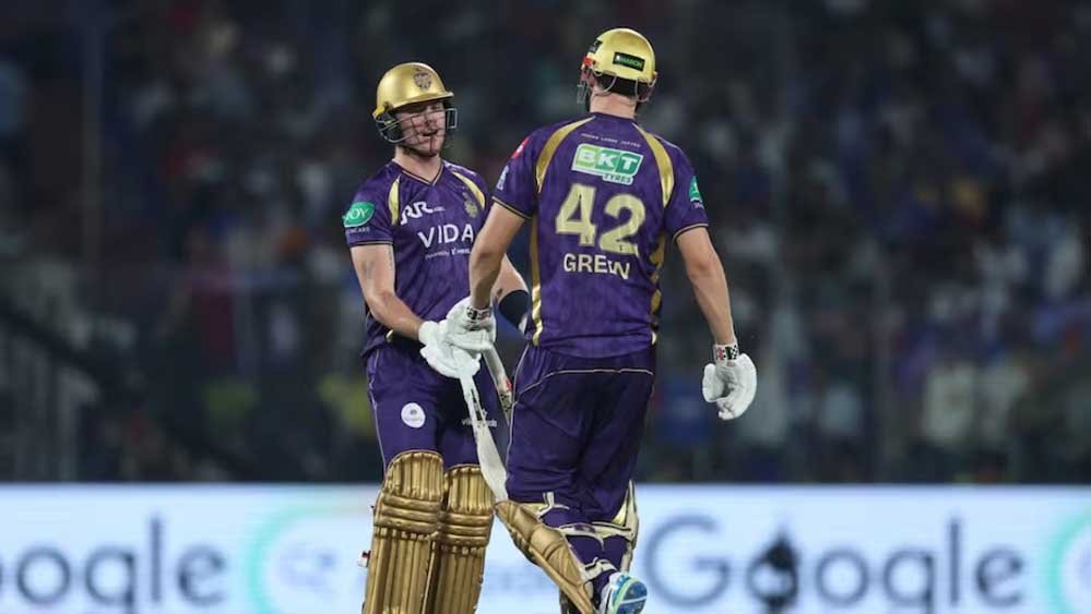 विस्फोटक शतक! एलन के शानदार प्रदर्शन से KKR की लगातार चौथी जीत, दिल्ली को हराया