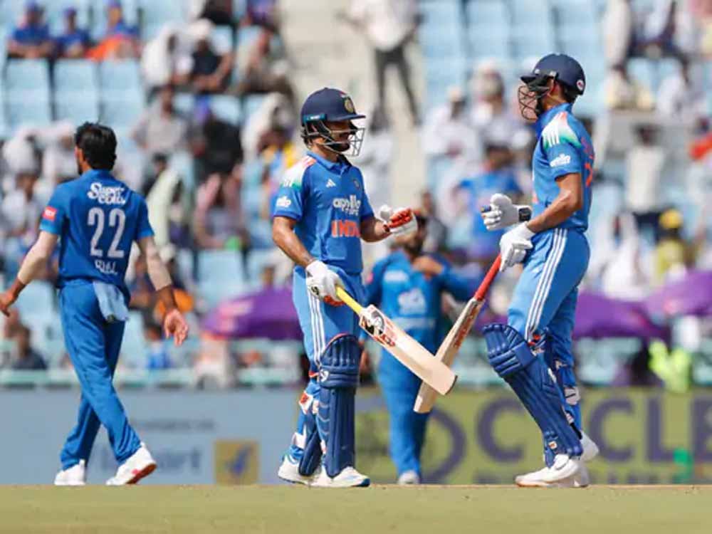 लखनऊ वनडे: भारत 402 पर ऑलआउट, अफगानिस्तान का पीछा शुरू